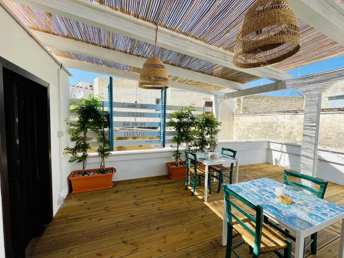 La Giudecca Trani Acomodação com café da manhã Exterior foto